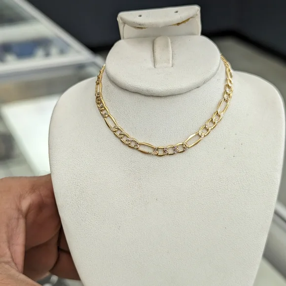 10kt Real Gold Figaro Diamond Cut Bracelet
